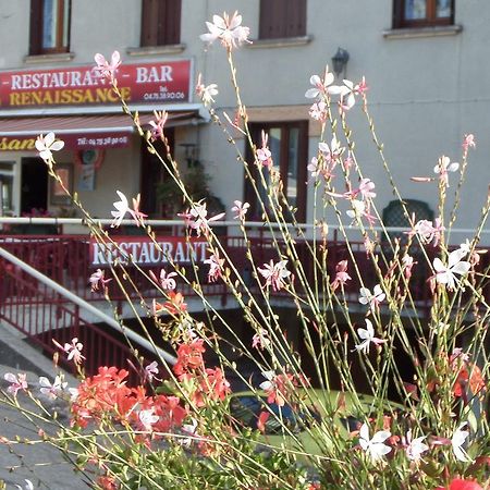 Hotel Restaurant La Renaissance Saint-Cirgues-en-Montagne 外观 照片